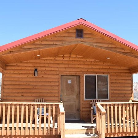Log Cottages At Bryce Canyon #1 Cannonville Exterior photo